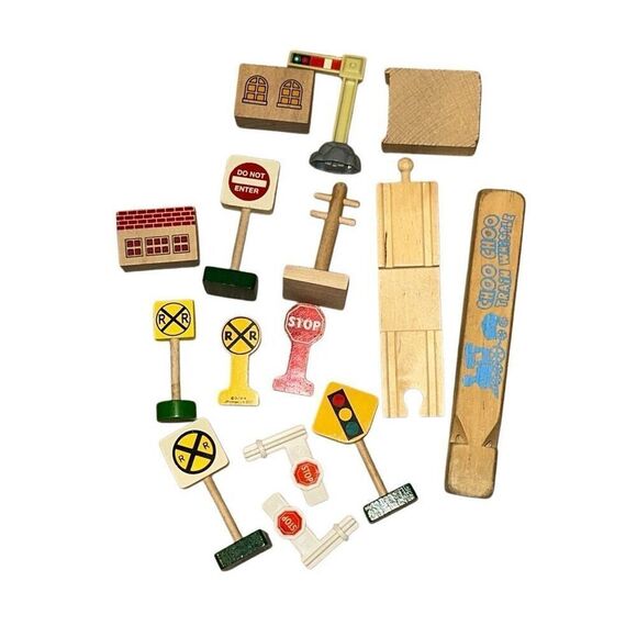 Misc Train Thomas & Friends Accessories Wooden Railway Train - Picture 1 of 4